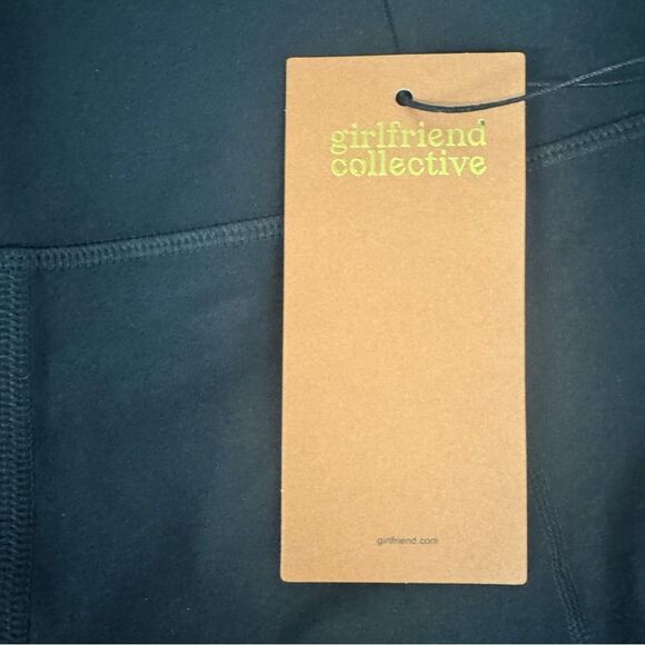 Girlfriend Collective black Compressive High-Rise 23.75" Leggings-Size Small NWT - Picture 10 of 13